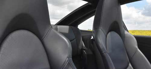 Professional mobile car interior and upholstery repairs in the Spalding, Crowland and Holbeach areas of south Lincolnshire.